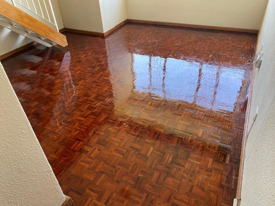 To Let 2 Bedroom Property for Rent in Blomtuin Western Cape